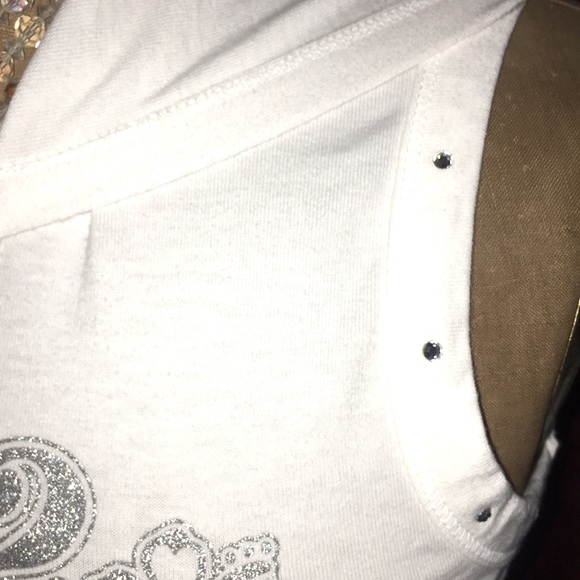 Cover up - Picture 4 of 10